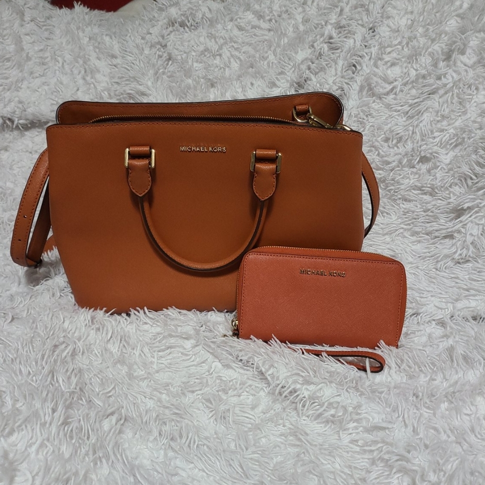Michael kors and wallet set